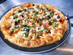 Deluxe Pizza